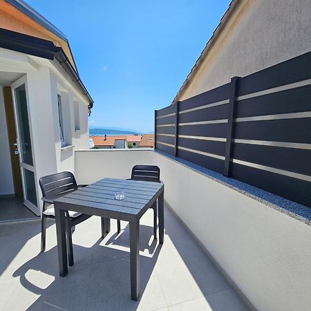 Apartmani Pavlović Krk Town Zewnętrze zdjęcie